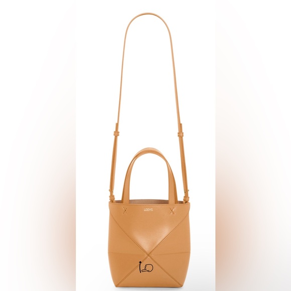 Loewe mini puzzle fold tote in shinny calfskin - Picture 5 of 8